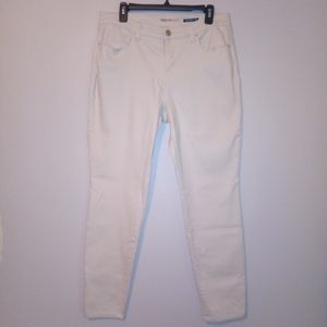 Style & Co skinny leg jeans